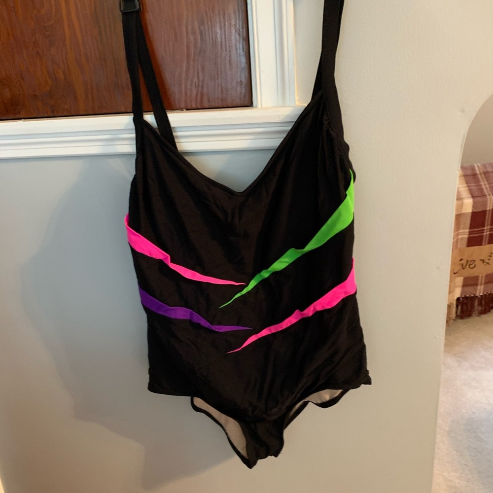 Carol Wior Slimming one piece Bathing Suit. 18W